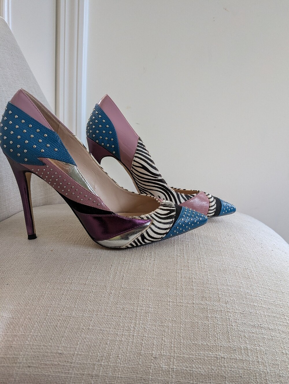 ALDO Multicolor Pointed Toe Pumps Zebra Print Studded Heels Pink Blue Size 8.5